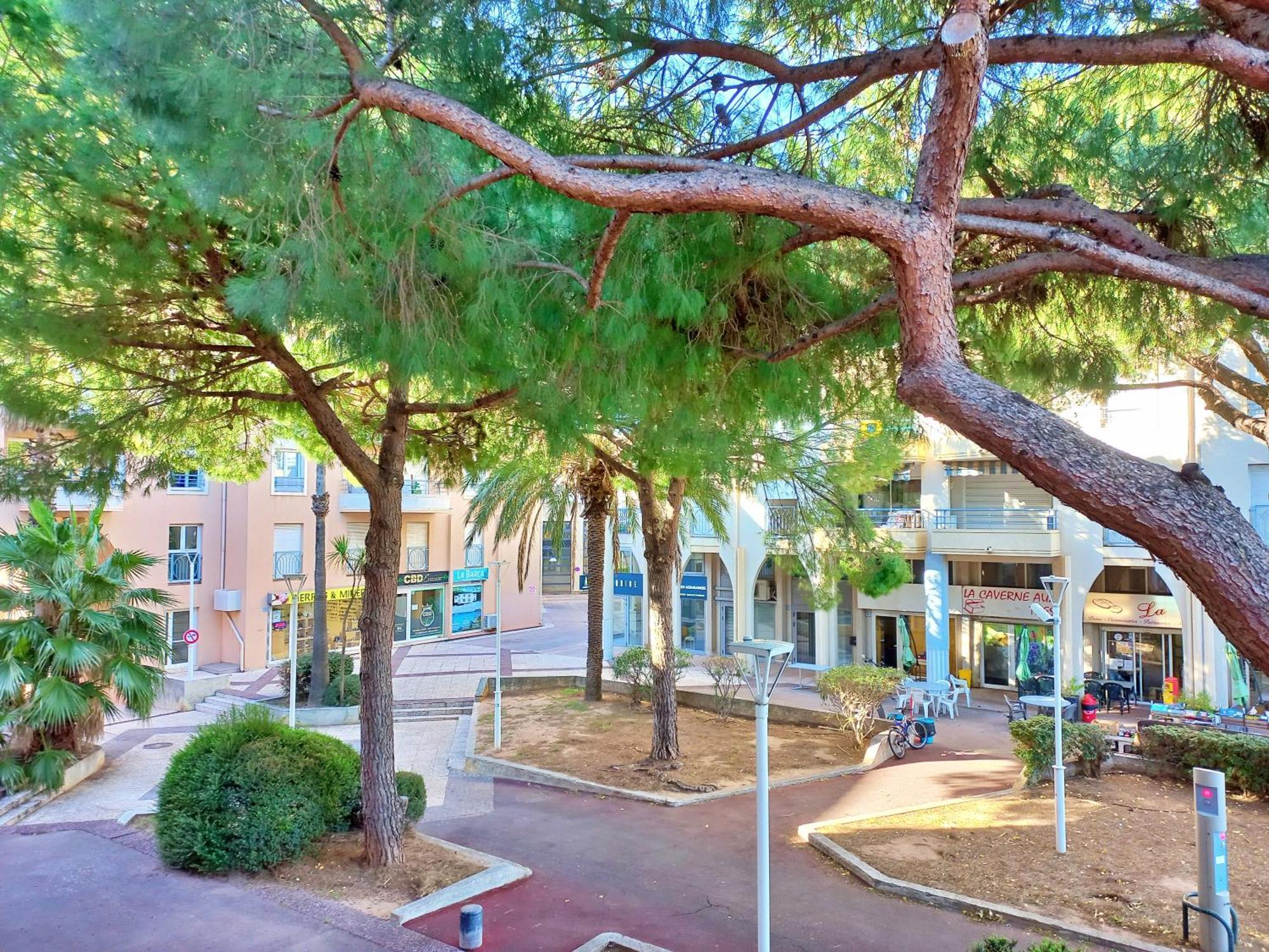 Port Frejus - Tout A Pied - Wifi - Clim Extérieur photo